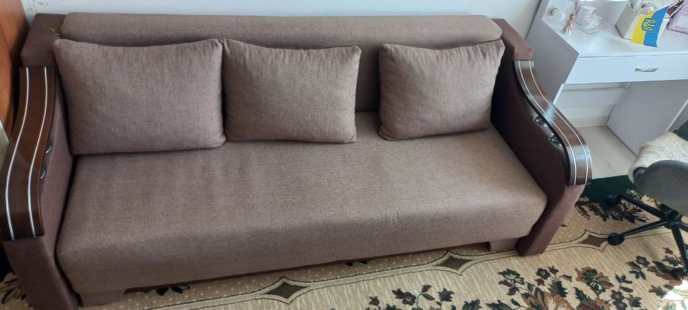 Диван двоспальний