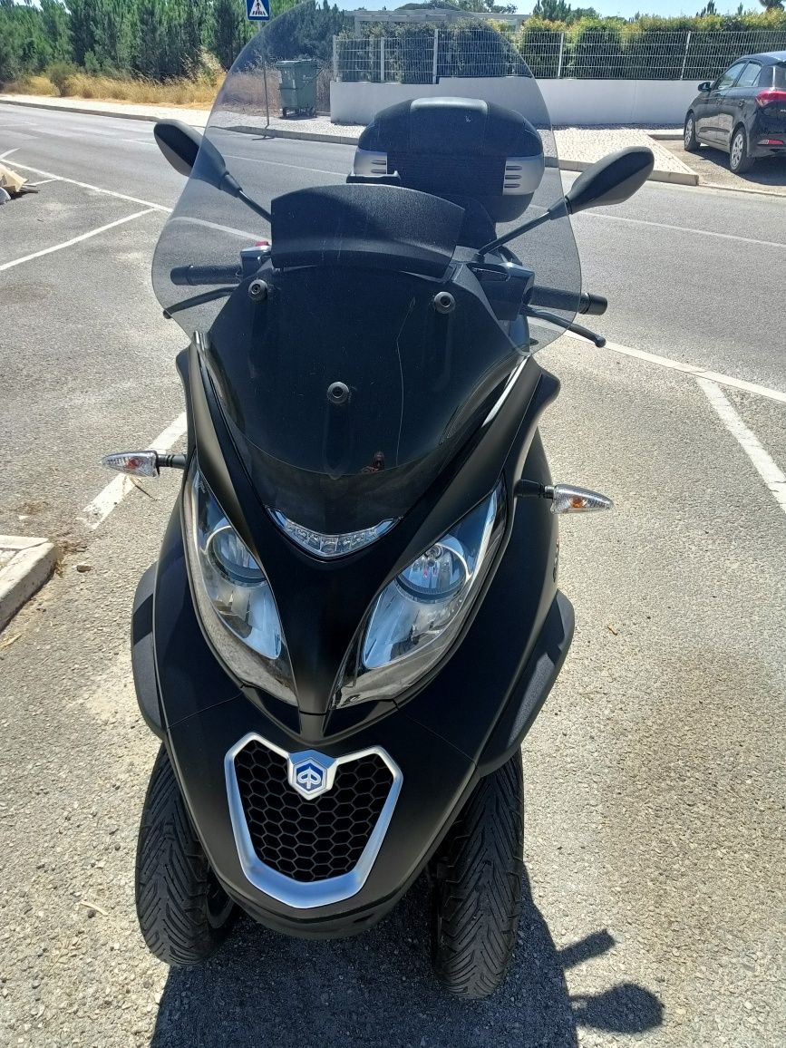 Piaggio mp3 500 sport