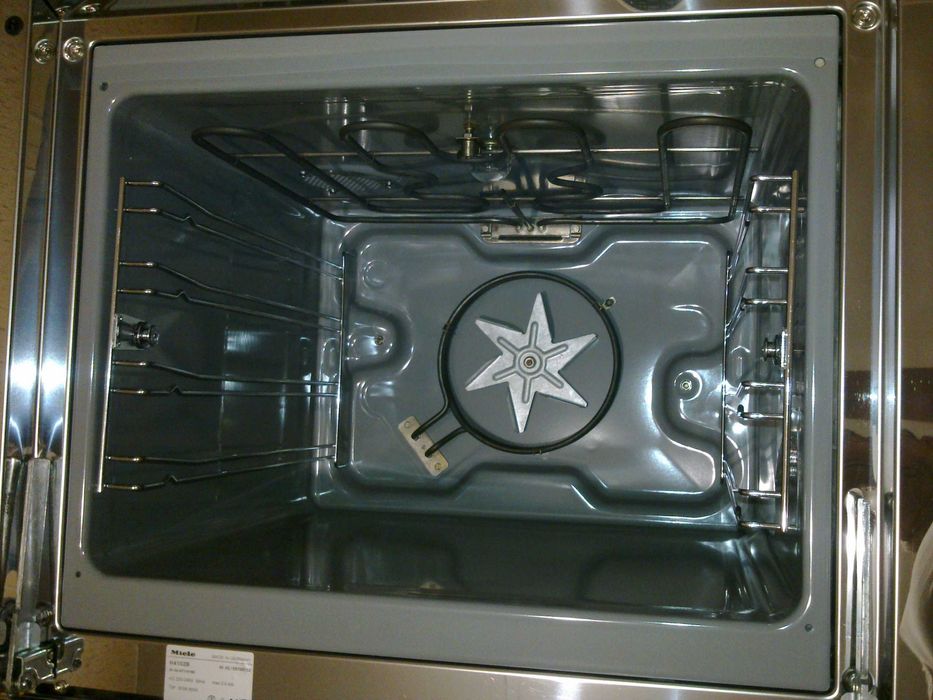 MIELE-самый надёжный и качественный духовой шкаф от бренда из Германии
