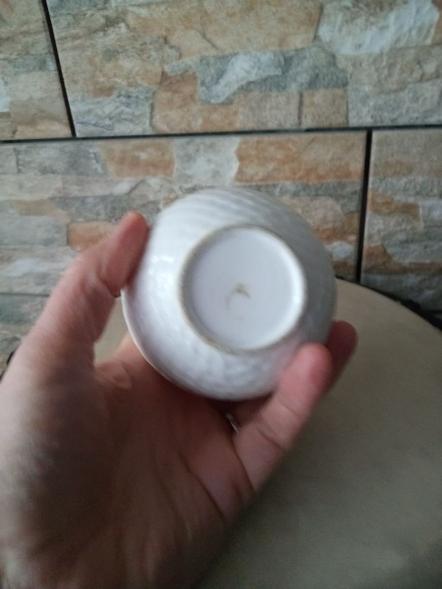 Porcelana pojemniczk kura