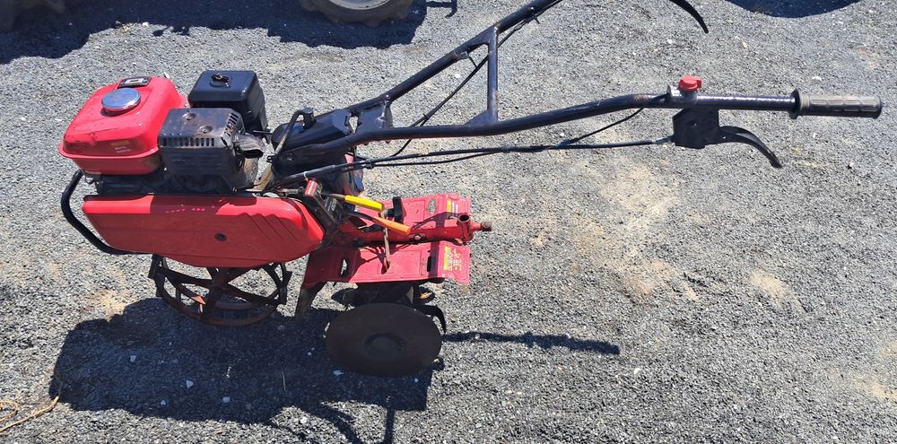 Motocultivador sachador honda RF 315 usado