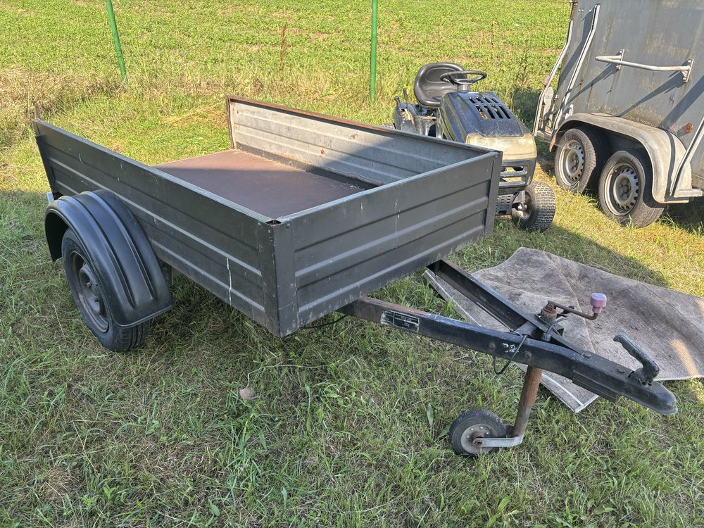 Przyczepka 750kg w idealnym stanie nowe opony