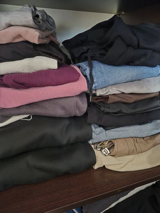 Paka ubrań okolo 50 szt S/M