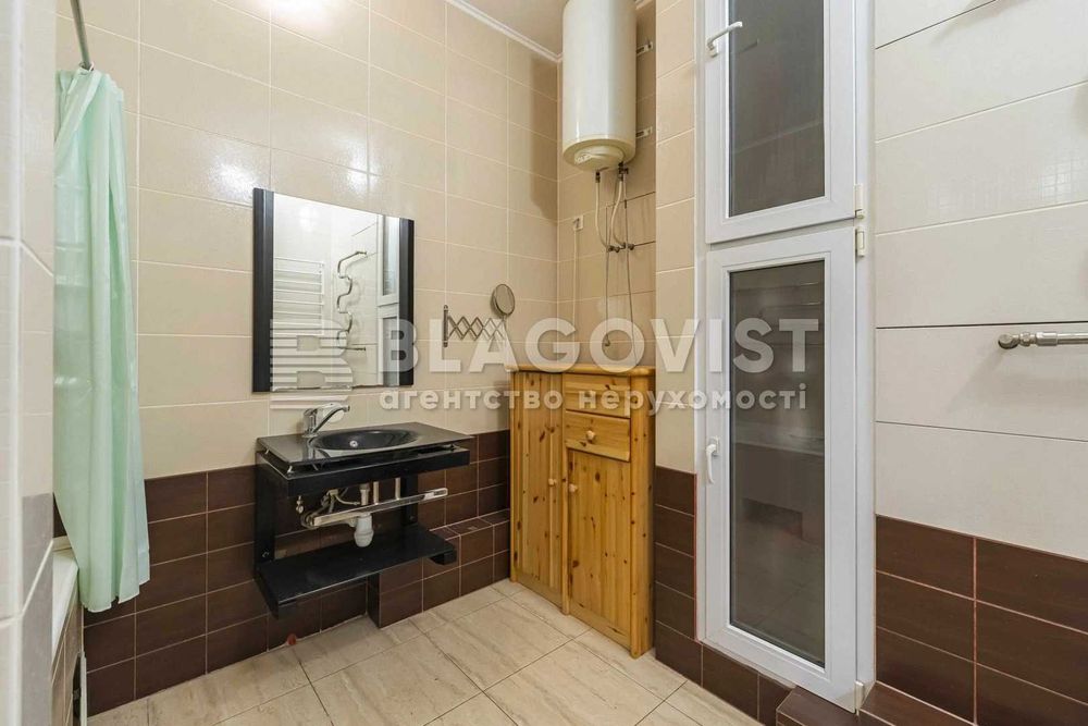 Продаж 2к.квартири 87,4 кв.м. Старонаводницька 6Б Печерськ м.Печерська