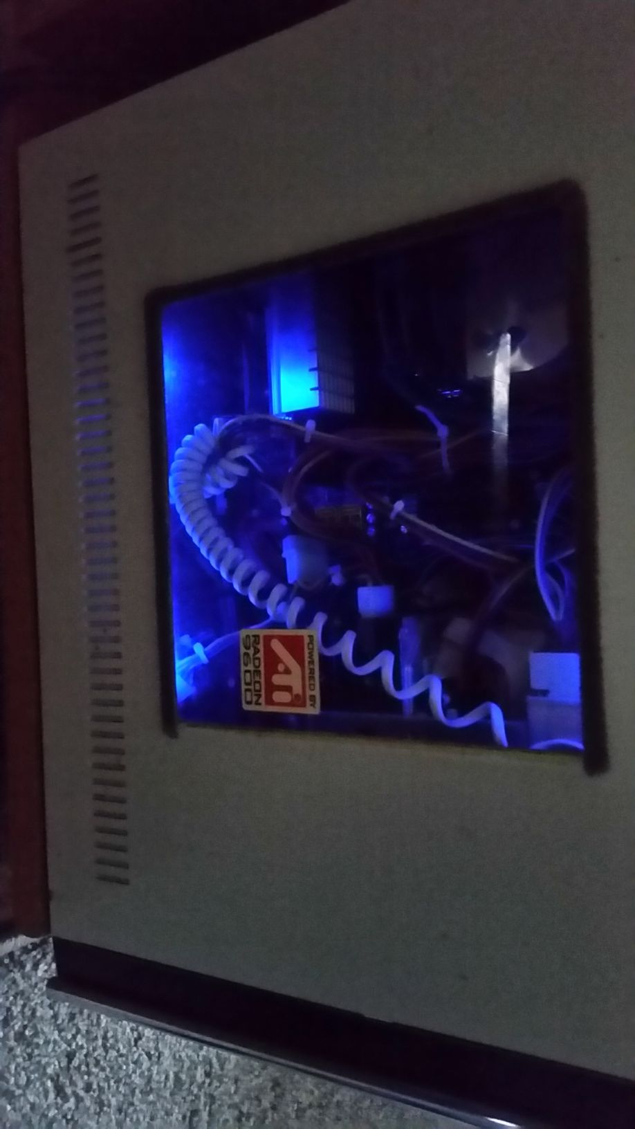 Komputer PC stacjonarny