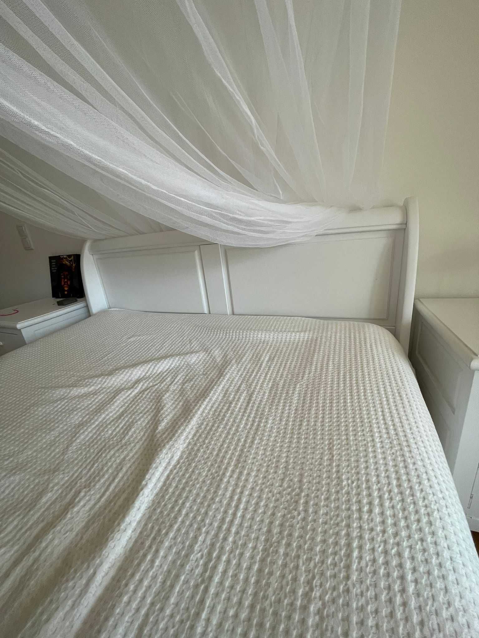 Cama 140x190cm para venda