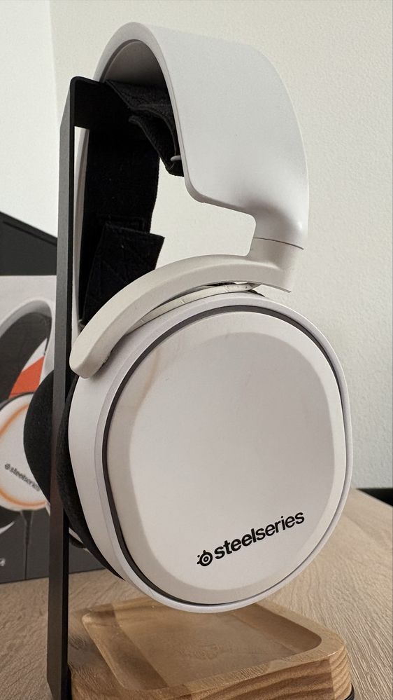 Навушники SteelSeries Arctis 5 2019 Edition White