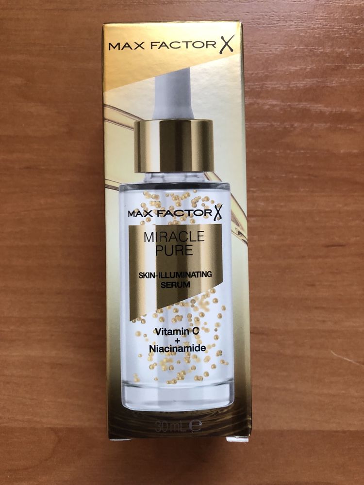 Max Factor Miracle Pure rozświetlające serum