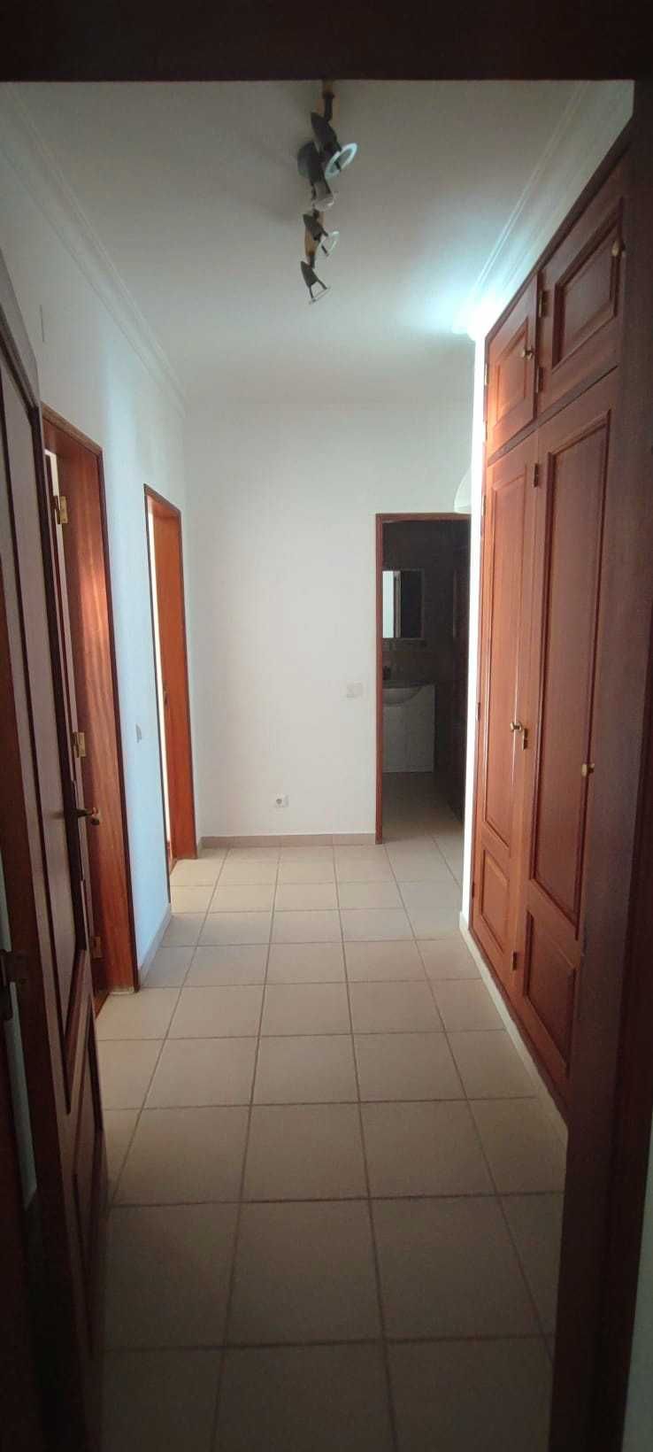 T3 central, com lugar de garagem