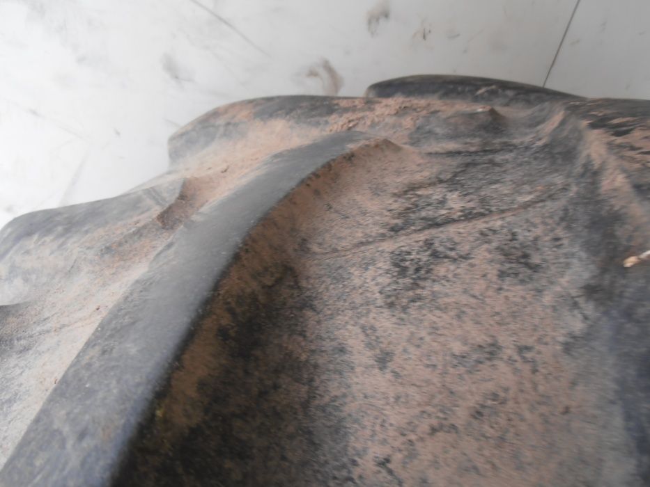 Opona 420/70 R-30