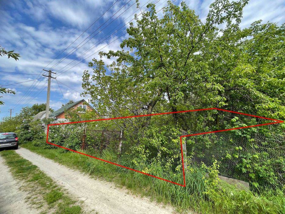 Продам участок в Новой Троянде 6 сот 40 км от киева