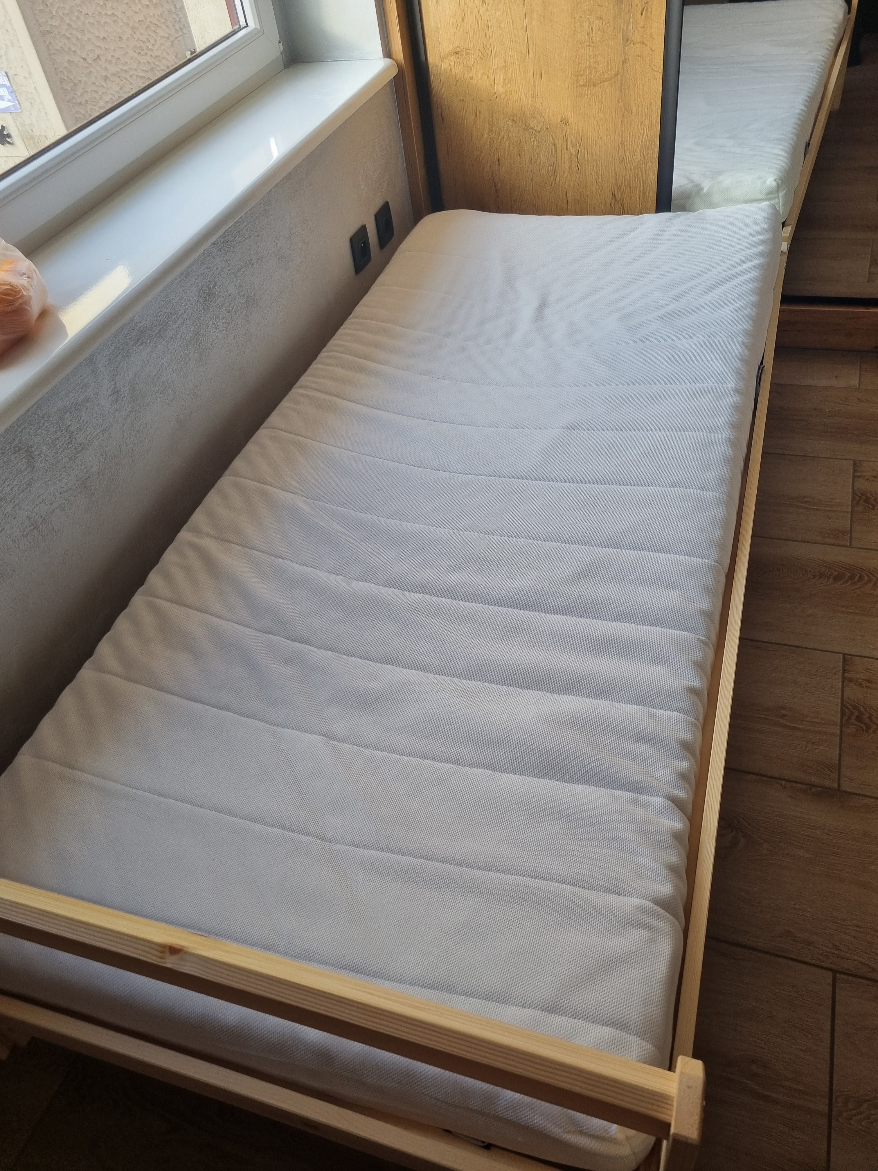 Łóżko Ikea stan idealny