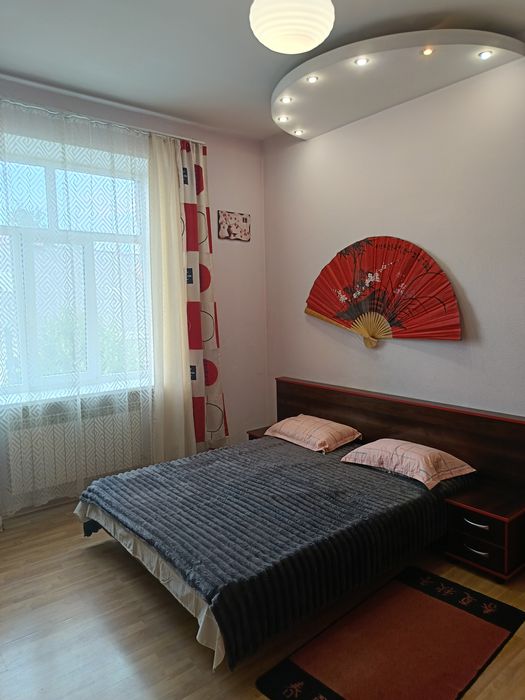 2-к подобово погодино центр А.Артинова Smart.tv