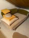 Sofa de canto creme e verde