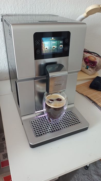 Кавомашина Krups EA 875 1195 кружок кави