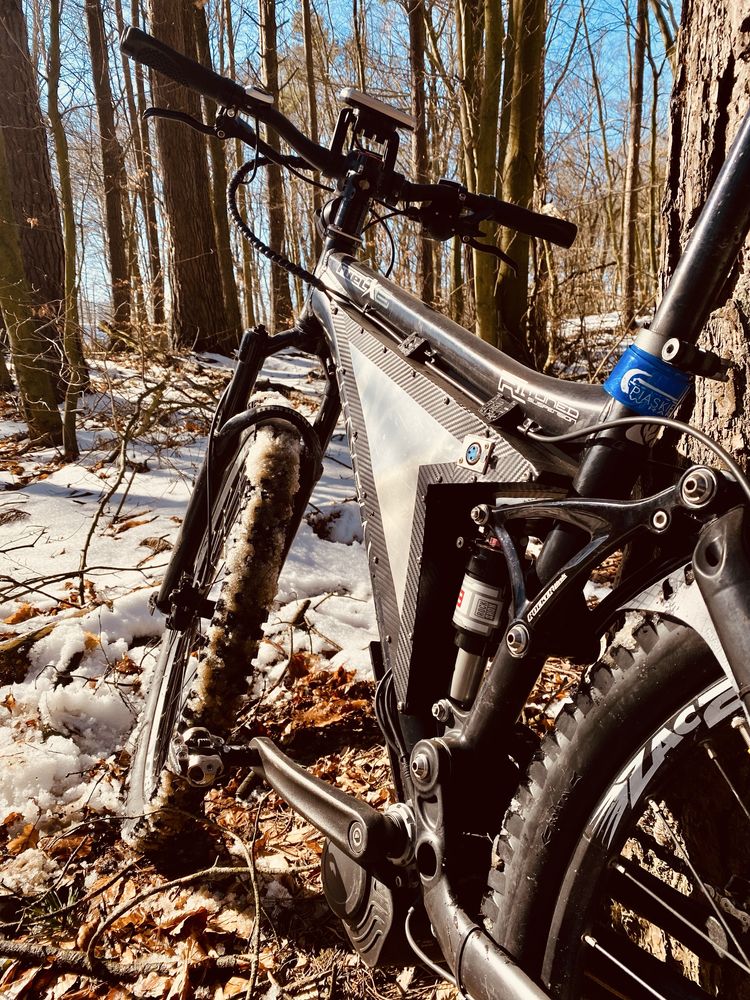 Rower elektryczny Trek konwersja TSDZ2