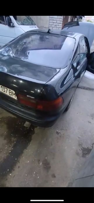 Хонда аккорд 5 2л газ/бенз 240