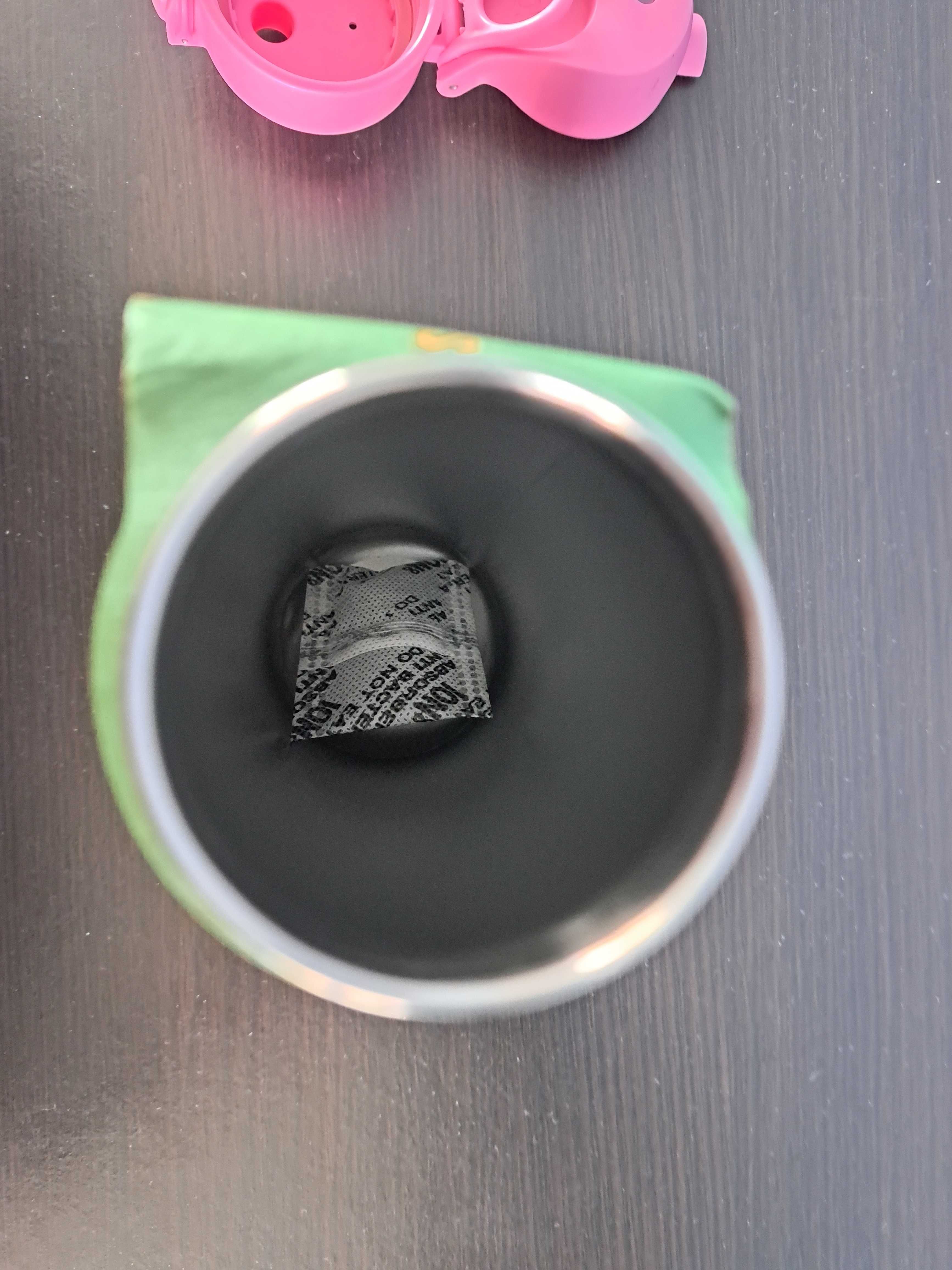 Butelki Butelka na wodę ze stali nierdzewnej ION8 600 ml flaming