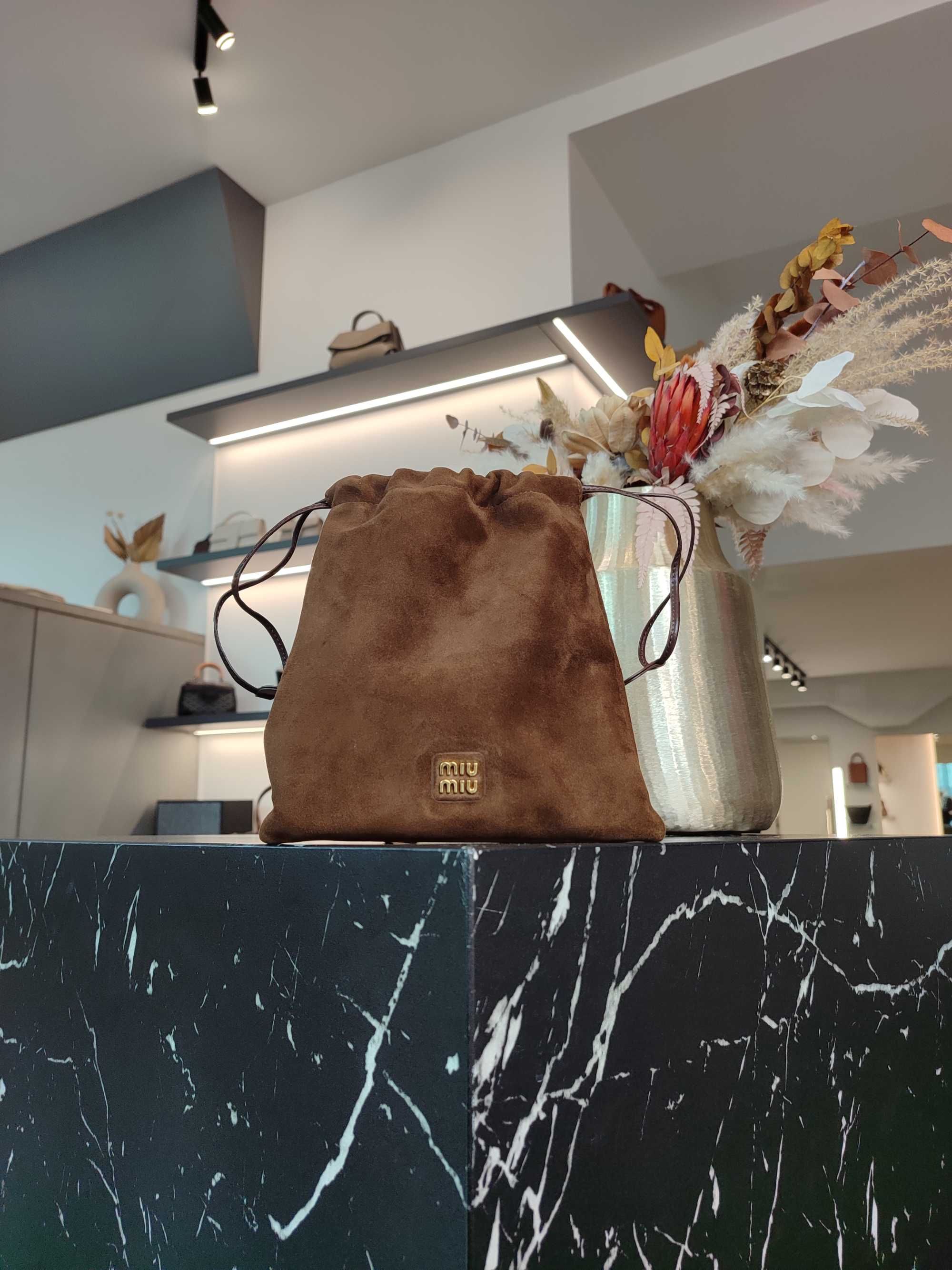 Сумка Miu Miu Suede Pouch Cocoa Brown