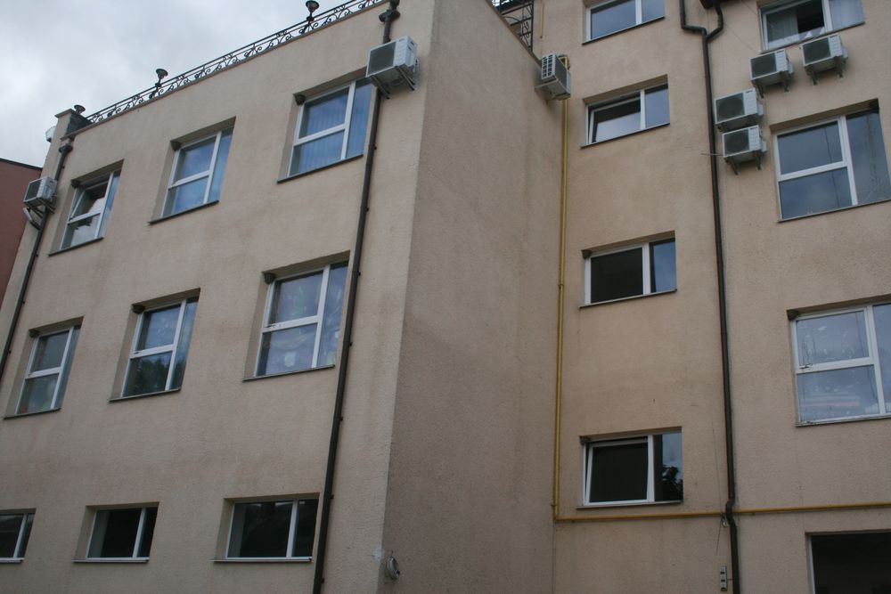 Продам ТЦ в центрі міста Бердичів Житомирської області