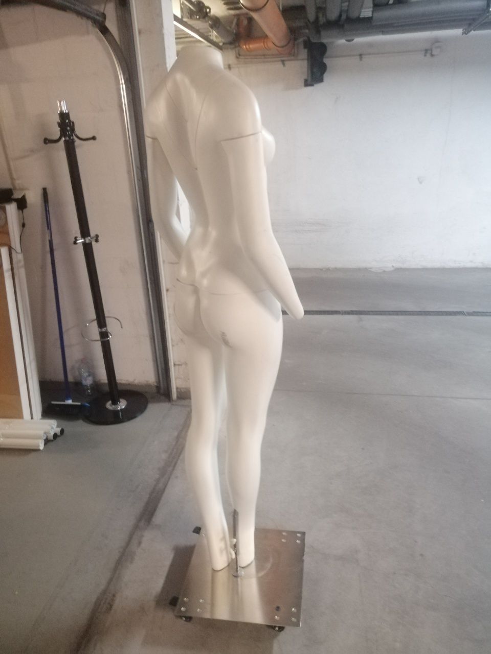 Manekin całościowy