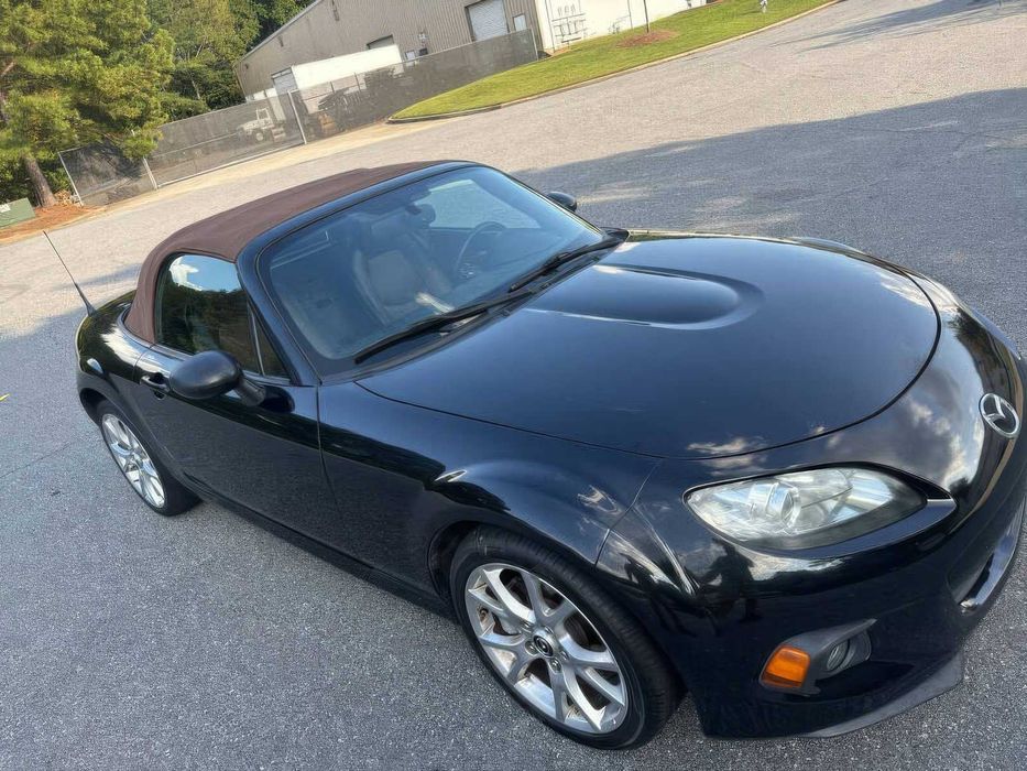 Mazda MX-5 Miata      2014