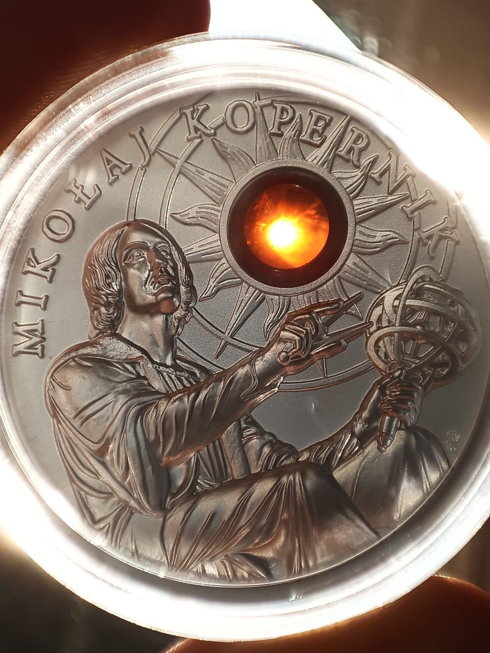 Srebrna moneta z bursztynem 50 zł Kopernik