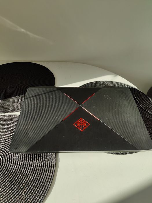 Ігровий ноутбук 17.3 HP omen / GTX 1050 /i5/8 ГБ/SSD 256/full HD