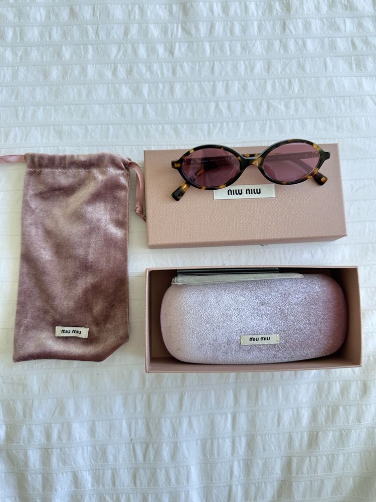 Oculos de sol Miu Miu