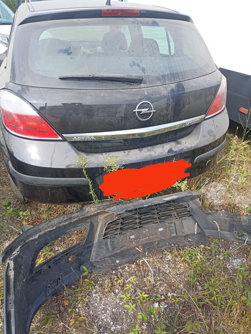 Várias peças ainda não tem motor