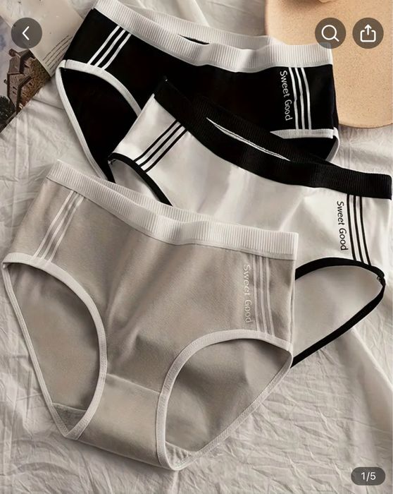 Три пари трусиків для жінок