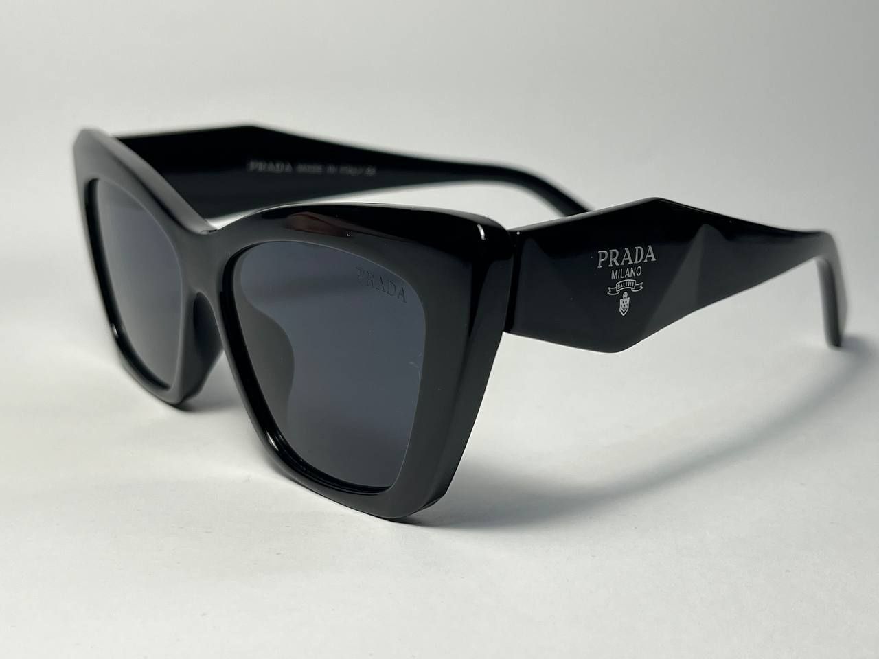 Сонцезахисні окуляри Prada, жіночі сонцезахисні окуляри