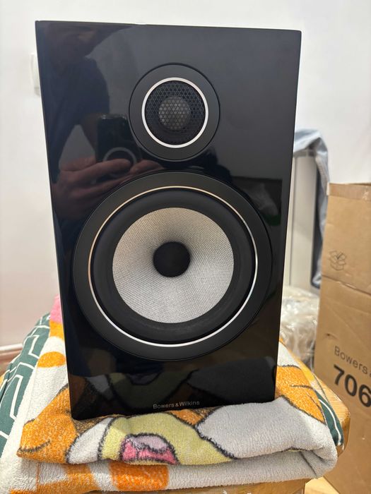 B&W 706 s2 Stan idealny . Wykończenie czarny fortepian