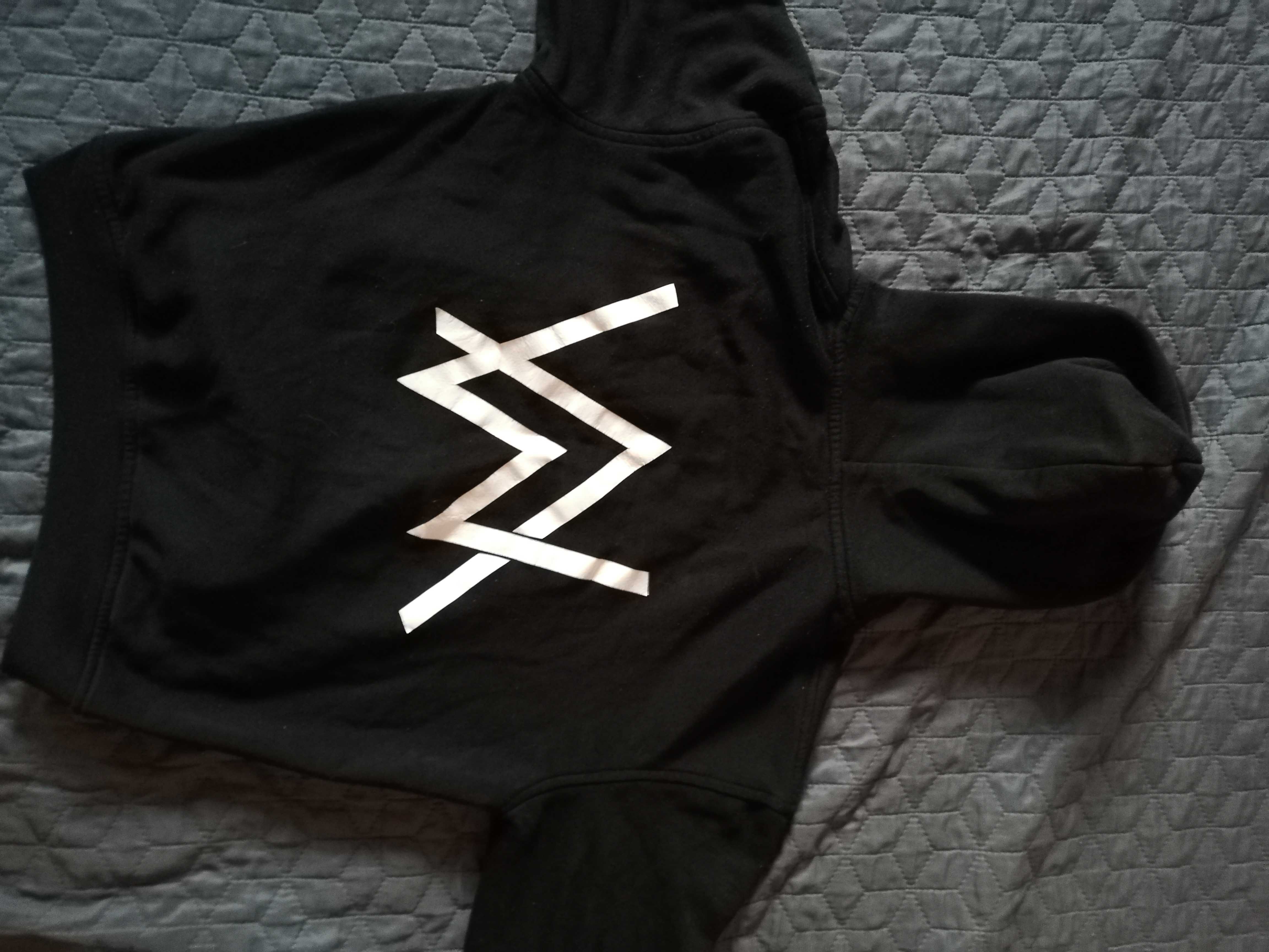 Bluza Alan Walker czarna rozm. 12/13 lat