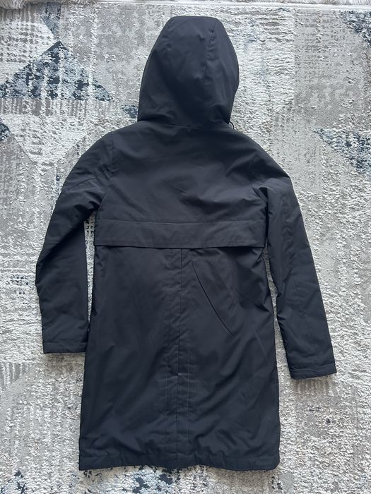 Стильний плащ-куртка