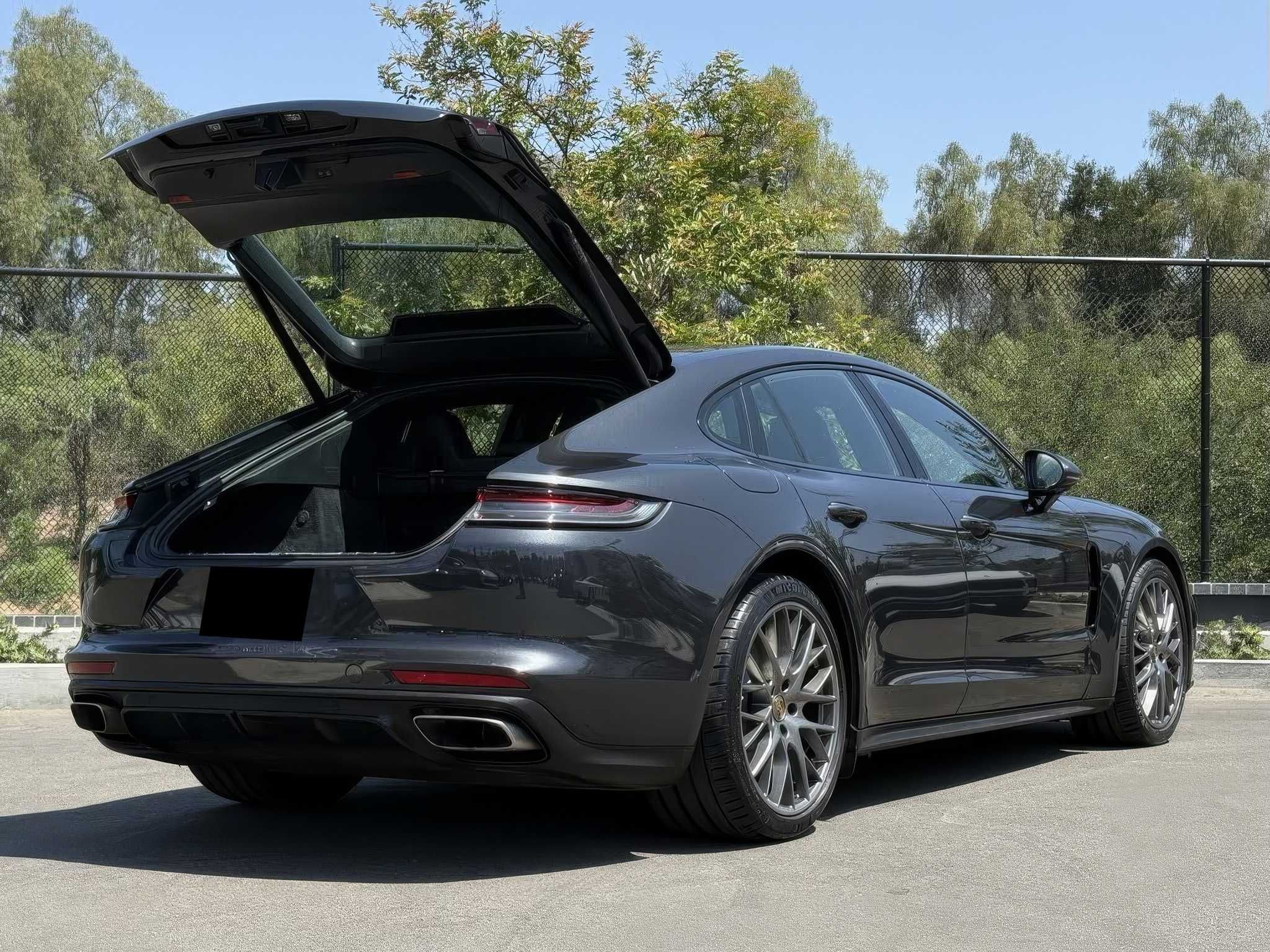 2021 Porsche Panamera