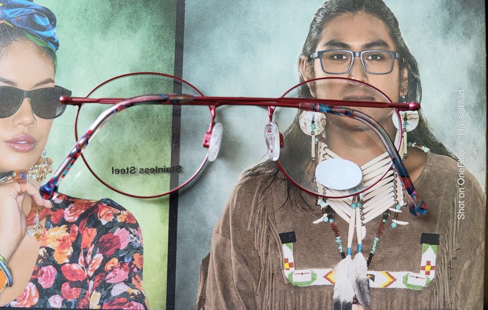 Specsavers. Окуляри !