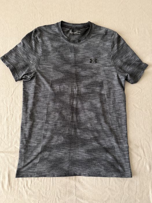 Футболка Under Armour