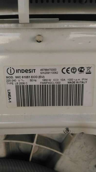 Vendo indesit para peças