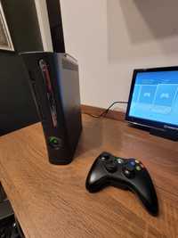 Konsola Xbox 360 z dyskiem 120GB + Pad + 10 Gier