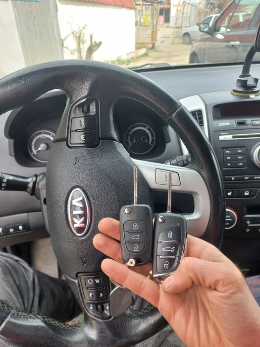 Изготовление автоключей. Автоключи.  Программирование автоклю