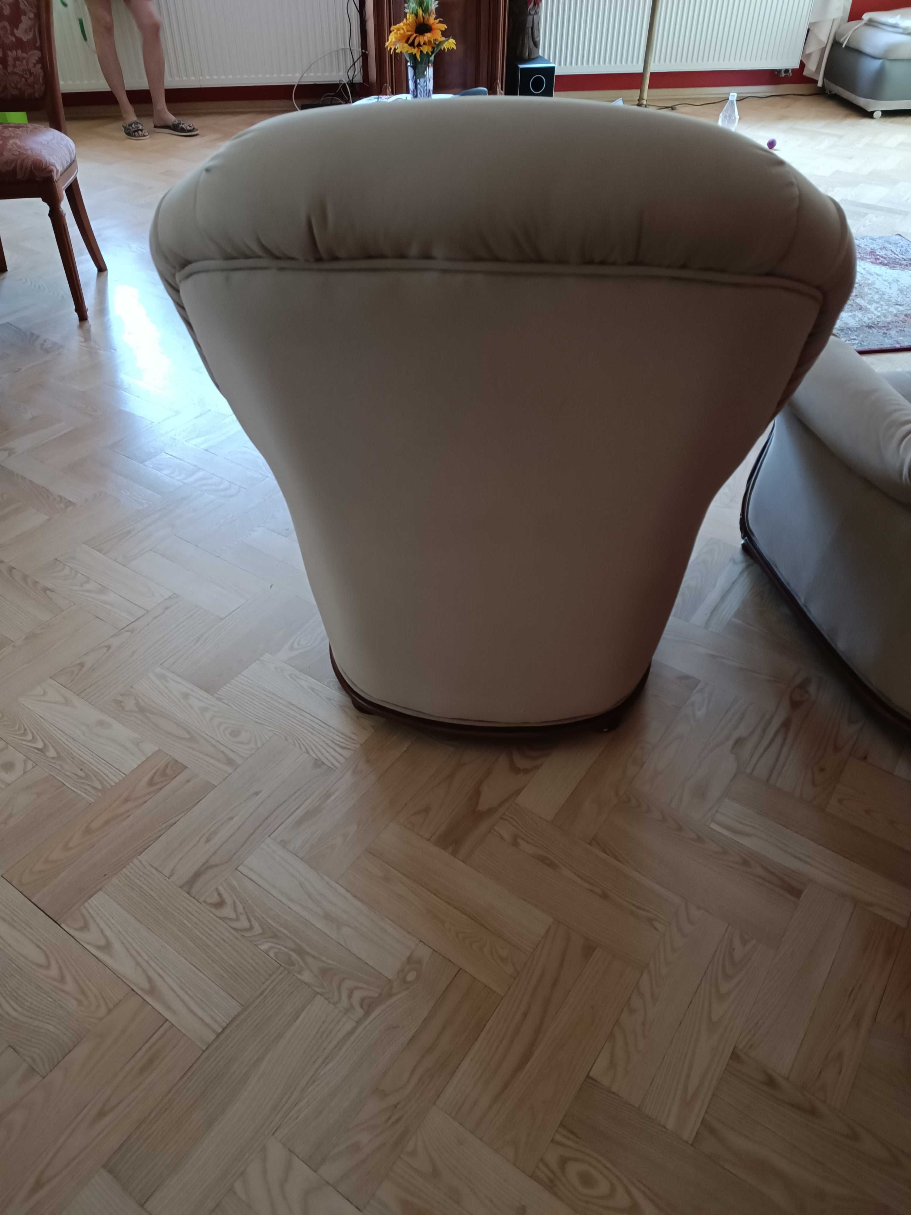 Kanapa plus 2 fotele