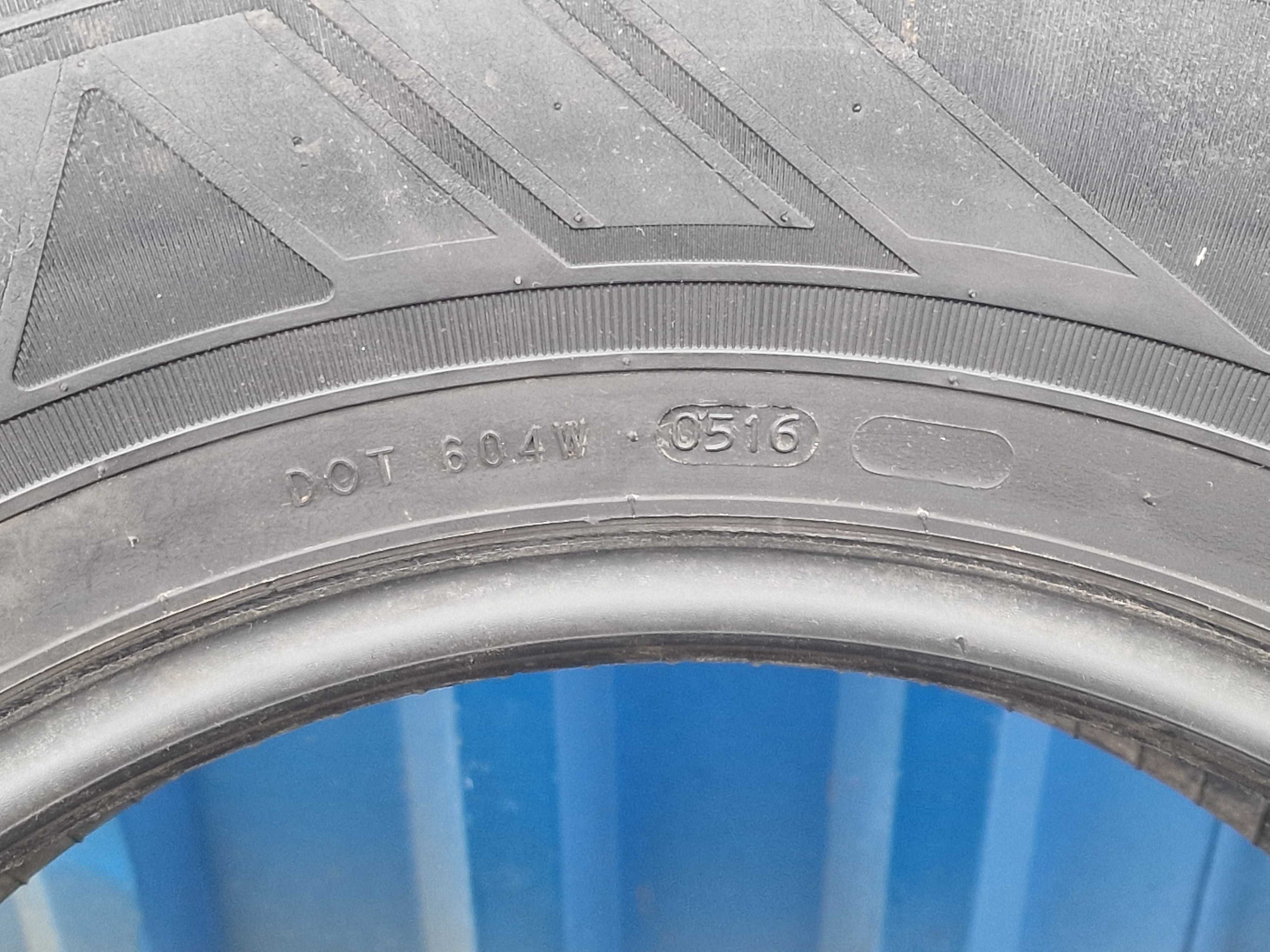 215/75R16C 116/114S Nokian cLine
