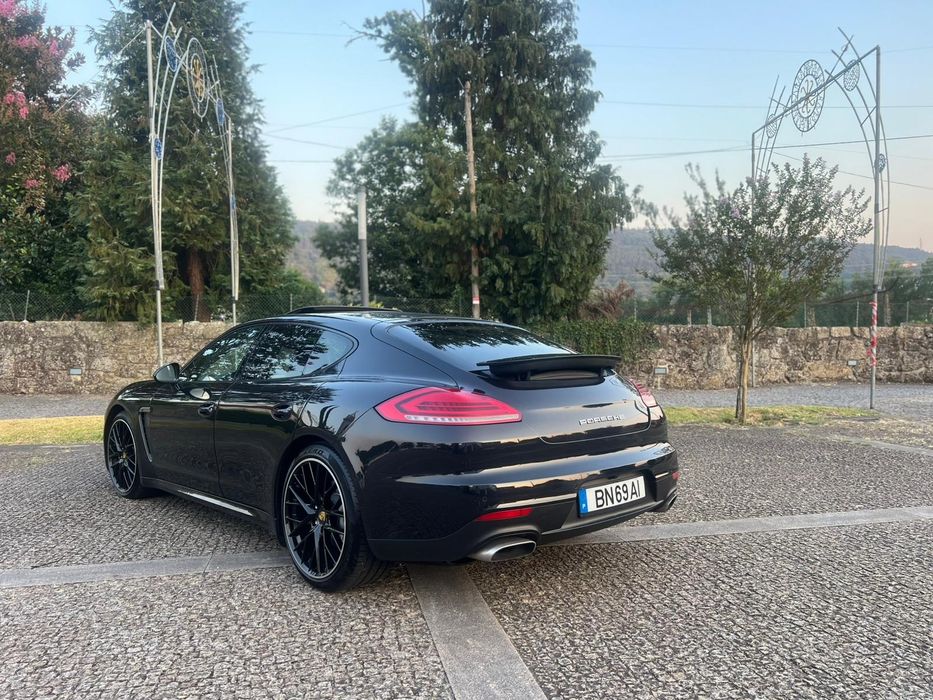 Porche Panamera 3.0 Diesel Full Extras