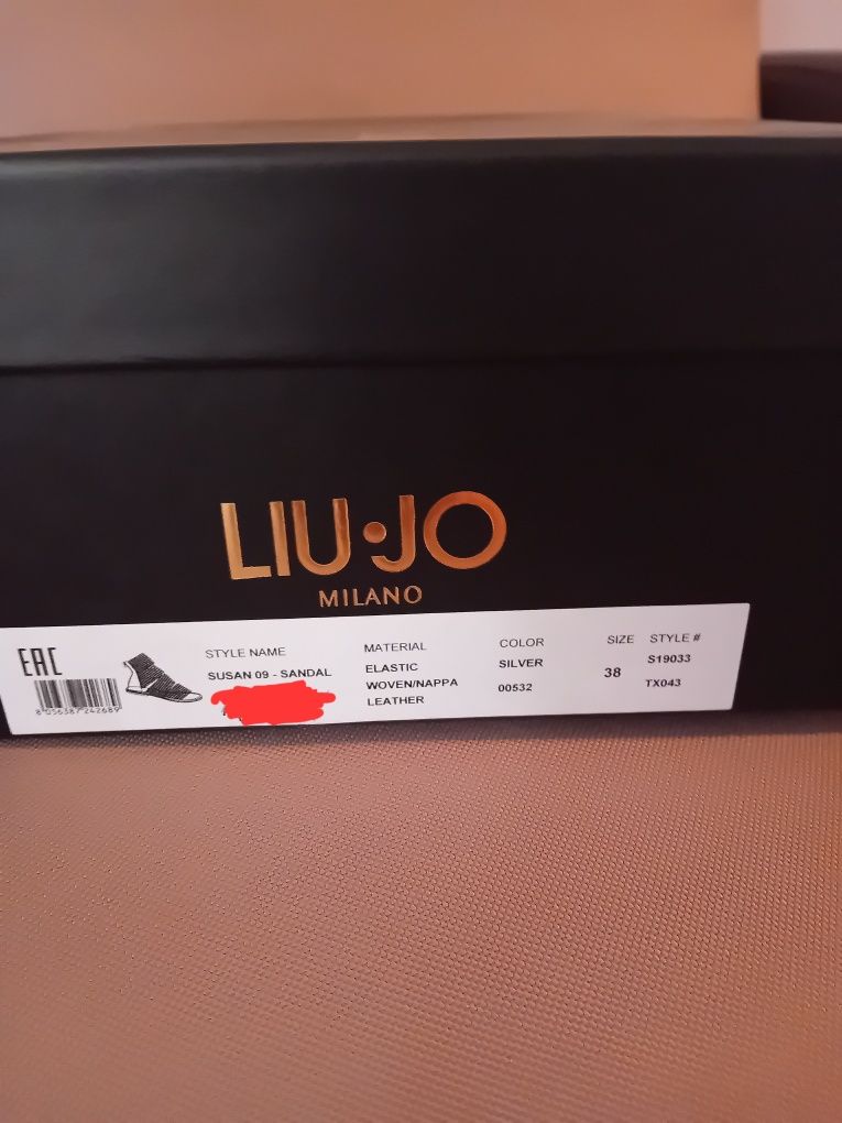 Przepiękne ażurowe sandaly Liu Jo