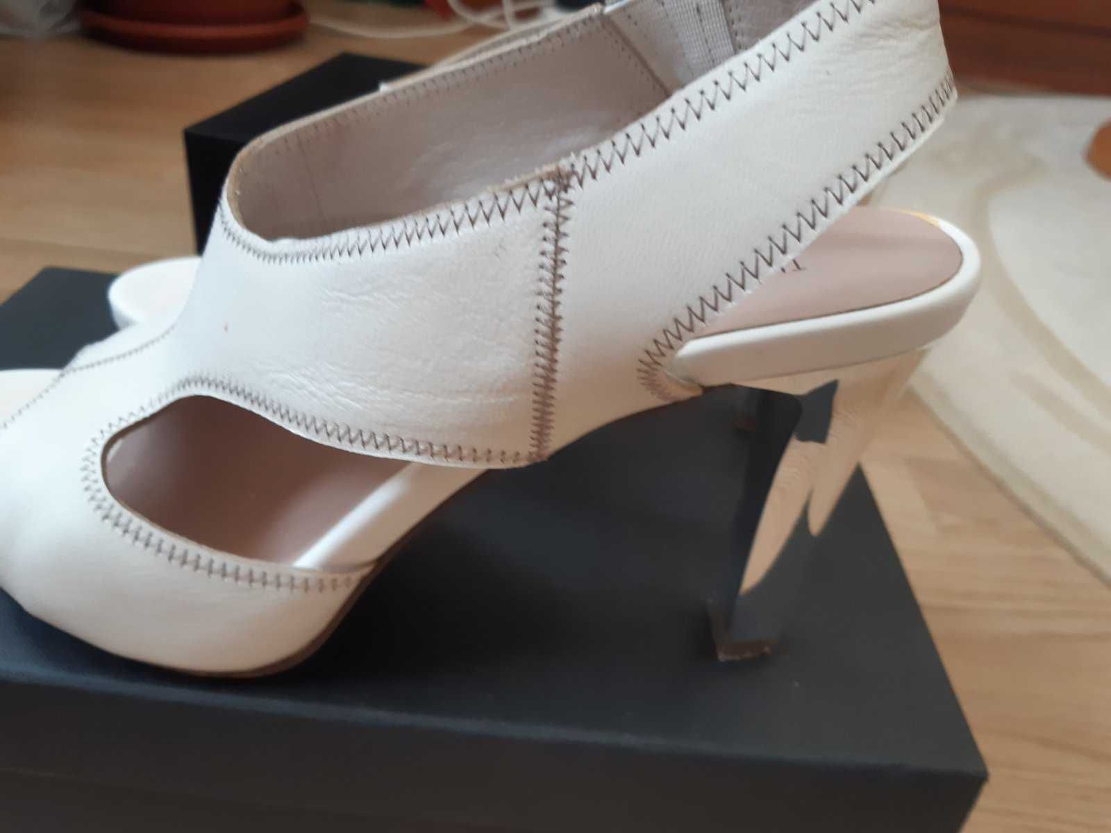 Босоножки-туфли TJ Collection,кожа,р.39
