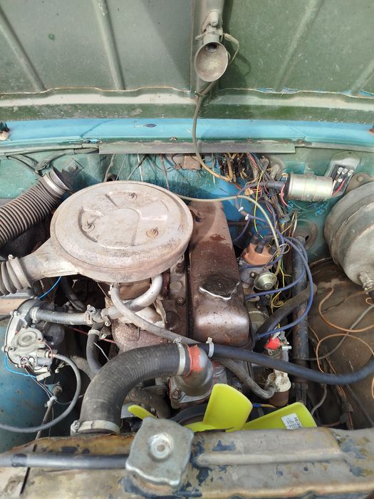 Уаз на повному ходу