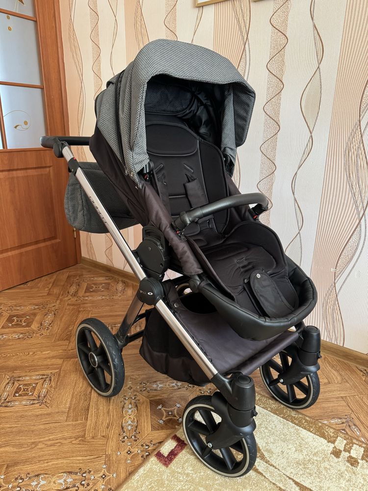 Коляска riko qubus 2 в 1