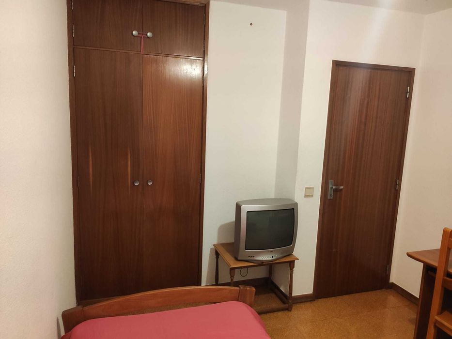 Quarto para estudante, Faro, Bom João