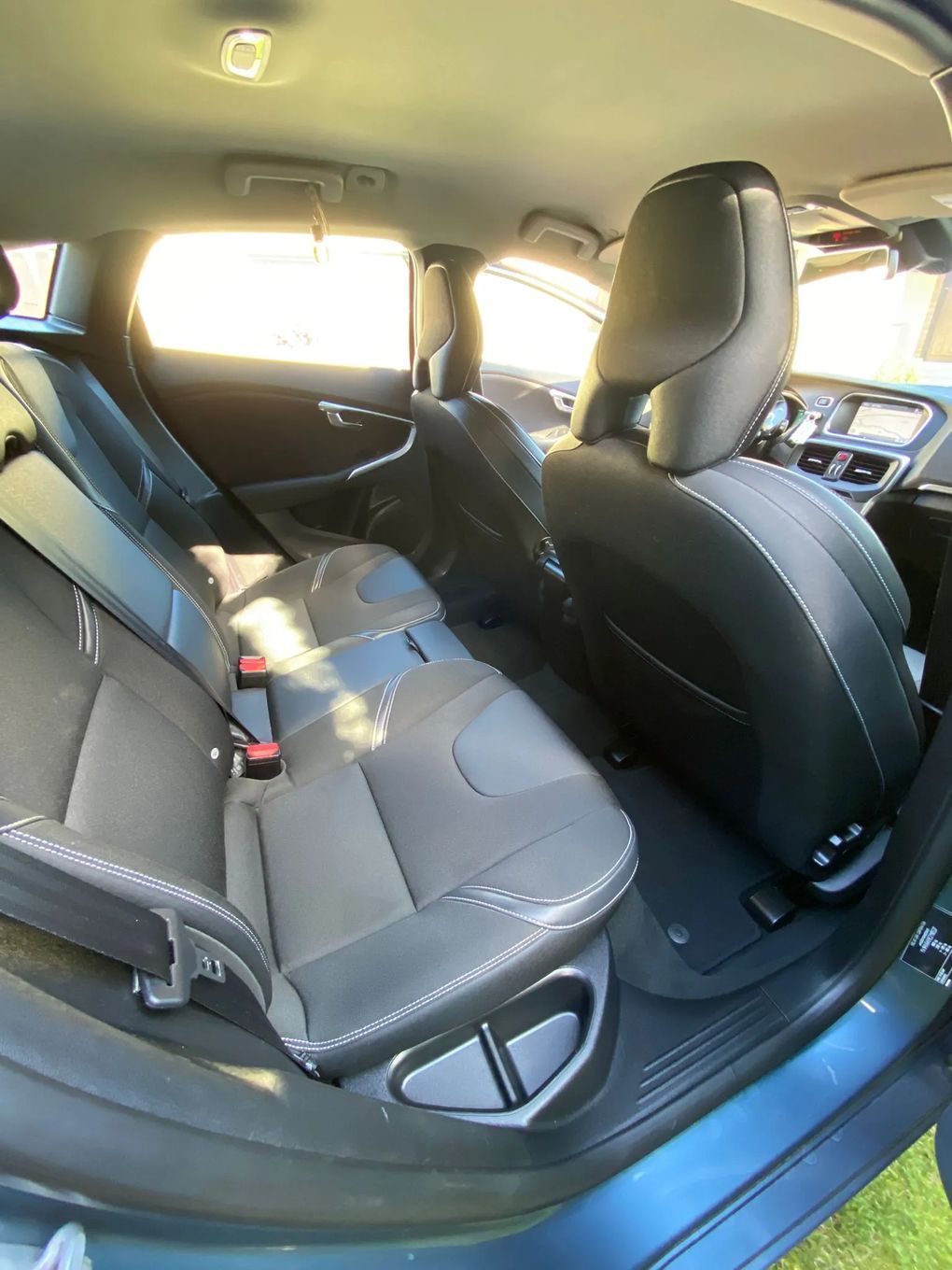 Volvo V40 1.6 D2 115 km